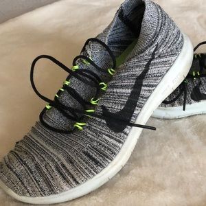 Nike “free”shoes